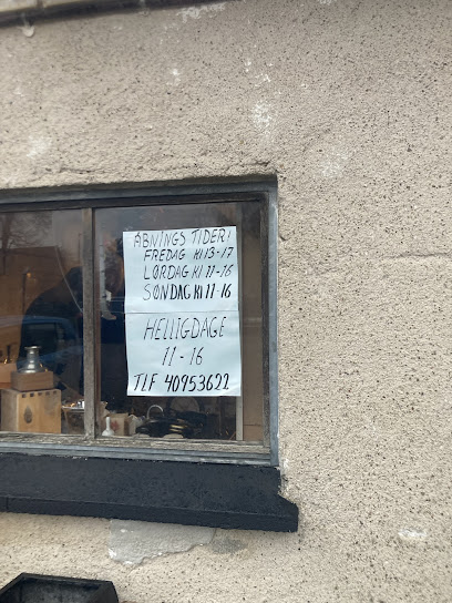 Sems Krambod - Antik & Genbrug - Nørre Alslev 1 AF1QipMchKdBxga0n3T9qDdLiCkpYGan1J5qnFOGocKQw408 h544 k no