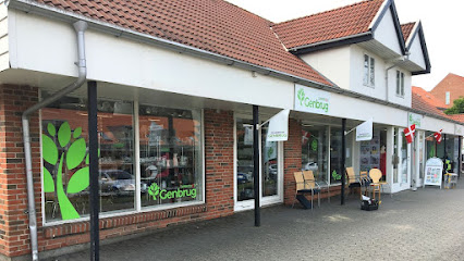 Danmission Genbrug - Middelfart 1 AF1QipN78GRQGiedzEoQHU5GtnWQb fPhFAh 6cyZfj4w426 h240 k no