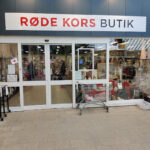 Røde Kors Butik - Jyllinge 6 AF1QipO0gqmLOhGZloK8rVUuq9 xfVcEclGEBw7HFhPfw408 h544 k no