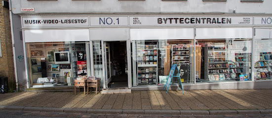 Byttecentralen - Kolding 1 AF1QipO2j5L5EK1D 1 wzJSeyTDzpwQofkUFEJAz2Xdaw551 h240 k no