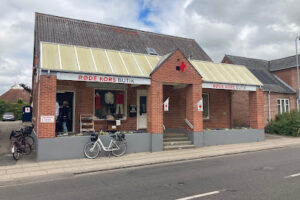 Røde Kors Butik - Gørlev 12 Røde Kors Butik – Gørlev