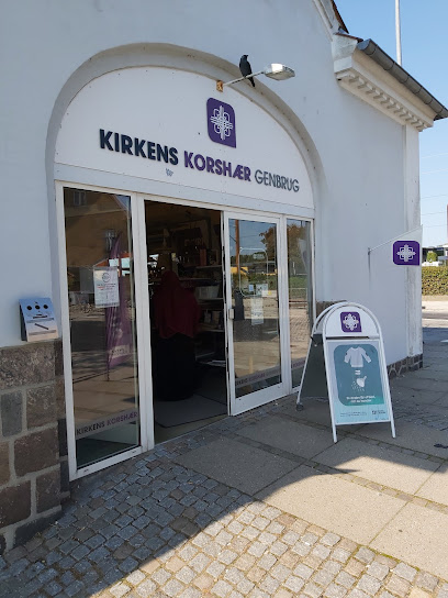 Kirkens Korshær Genbrug - Haslev 1 AF1QipO7S5689yTwu KFu0qMnysrV6f3mkMN8NcRgHW0w408 h544 k no