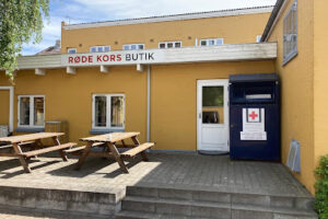 Røde Kors Butik - Holbæk 24 Røde Kors Butik – Holbæk