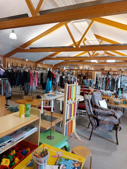 Kirkens Korshær Genbrug - Nørre Nebel 1 AF1QipOh57O WfNiLMyryFS 0G8guHaU8DmmA6KzxX5Aw408 h544 k no