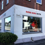 Røde Kors Butik - Rødekro 10 AF1QipOiokPkbonpg hYpV123lixR2W9WyOAmsoF9LMnw408 h306 k no
