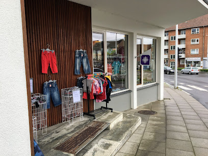 Kirkens Korshær Genbrug - Silkeborg 1 AF1QipPLr5WnTBIk1dnsKqWEUfRh24GiESpNM80OME1vw408 h306 k no