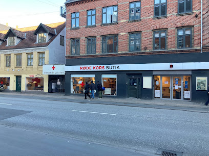 Røde Kors Butik - København S 1 AF1QipPMlIz5vcT N Nn3EYSocQmzYCLm2GO CoQe3IYw408 h306 k no
