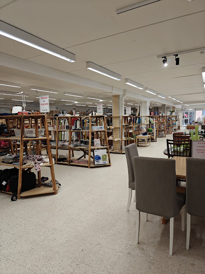 AF1QipPUqPhrqc5IuaqUAeu7juvE59lGSfQhOf9eZ637w408 h544 k no