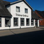 Tylstrup Genbrug - Tylstrup 11 AF1QipPd7c9GPqvwTi9a1b dnPxOKcR3B2Bp2v2ha6G7w426 h240 k no